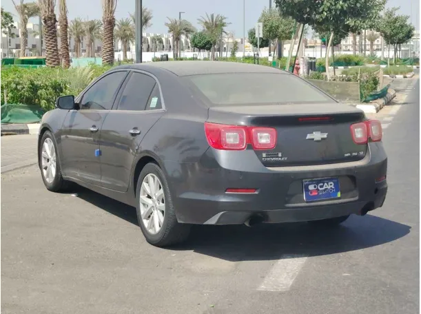 Car image 7