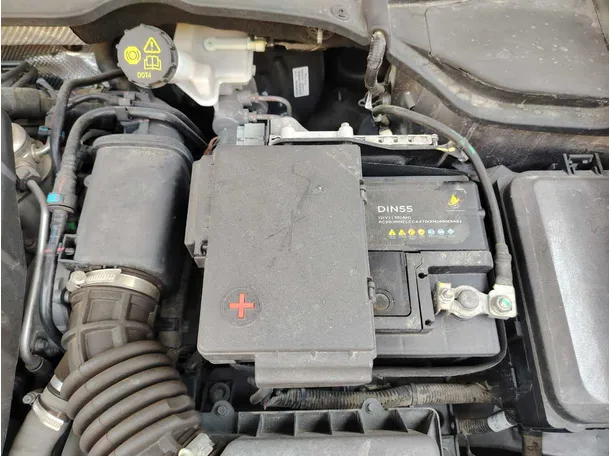 Car image 46