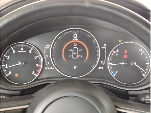 Car image 27