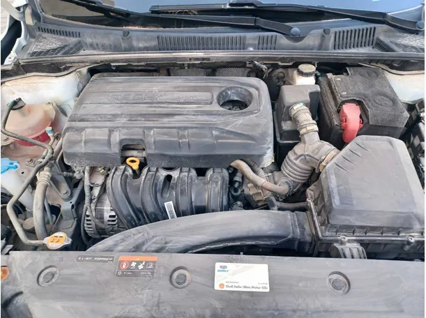 Car image 21