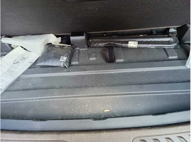 Car image 31