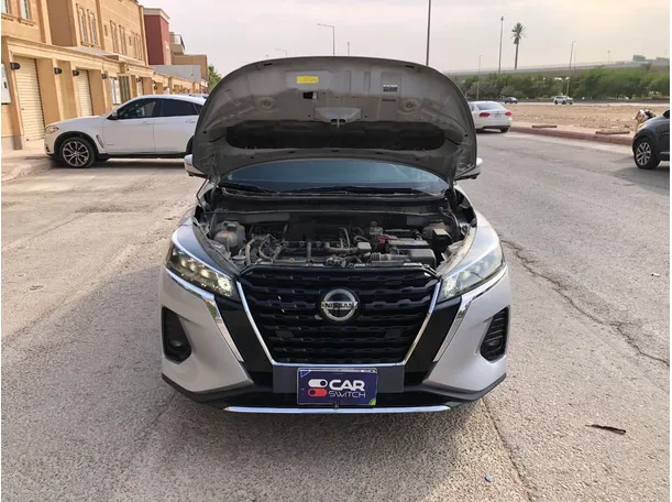Car image 22