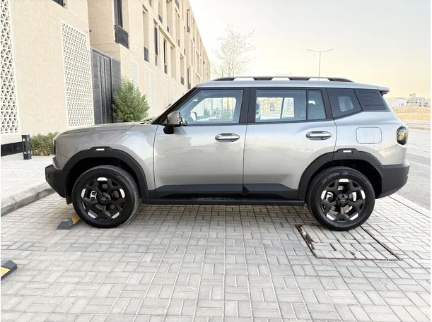 Car image 8