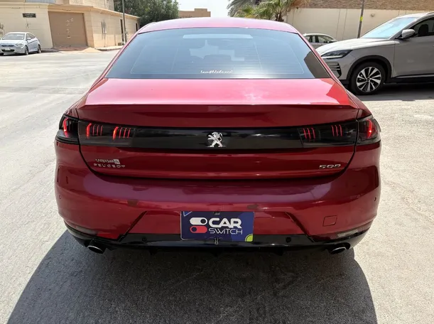Car image 6