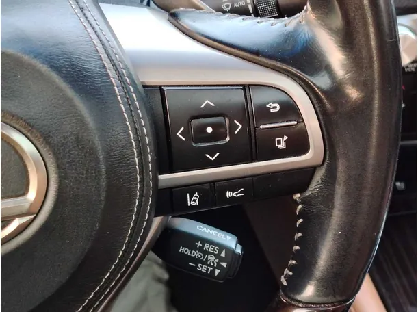 Car image 39