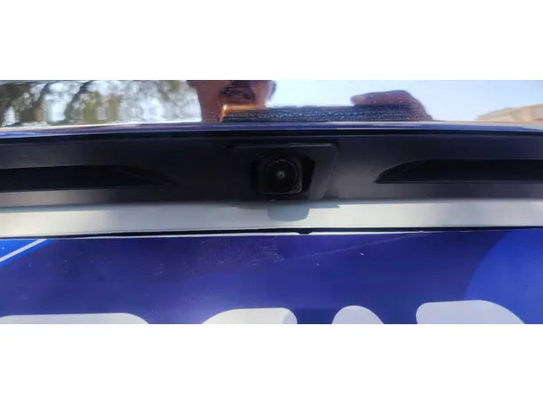 Car image 29