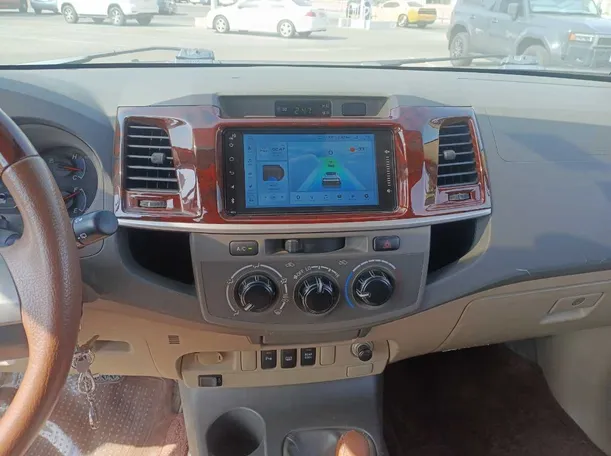 Car image 17