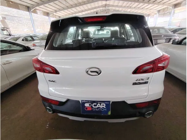 Car image 6