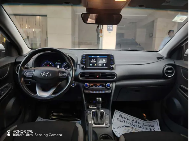 Car image 21