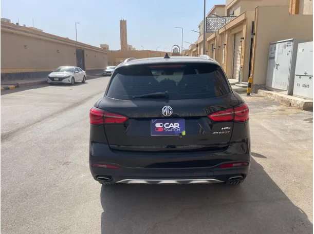 Car image 6