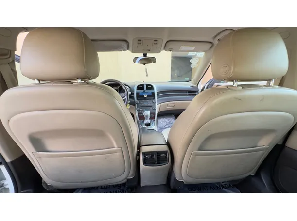 Car image 20
