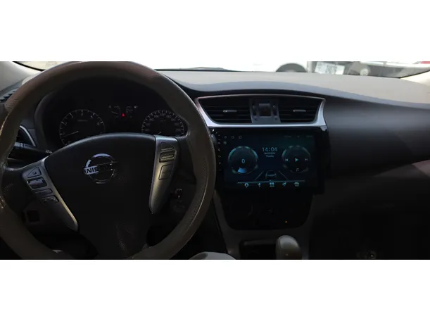 Car image 7