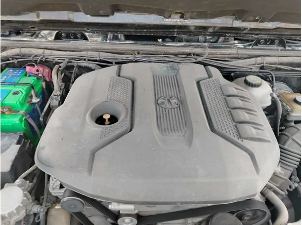 Car image 46