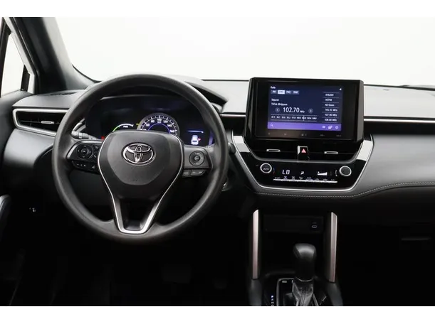 Car image 15