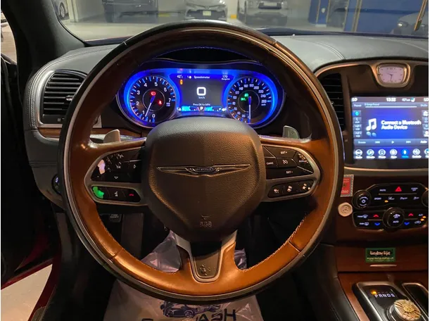Car image 15