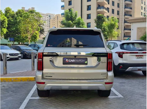 Car image 6