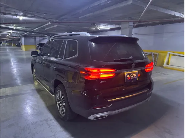 Car image 7
