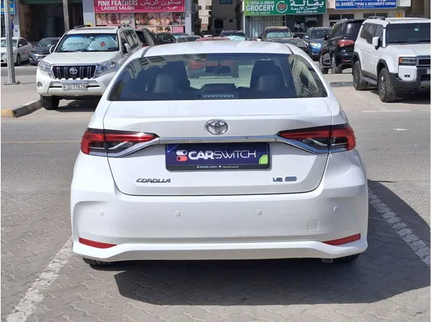 Car image 6