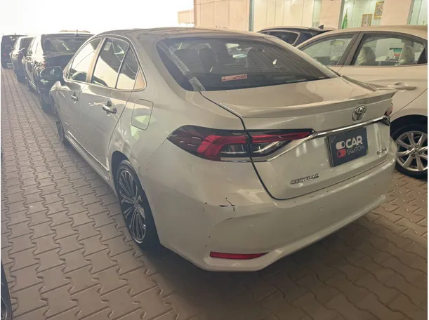 Car image 5