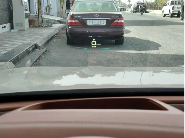 Car image 27