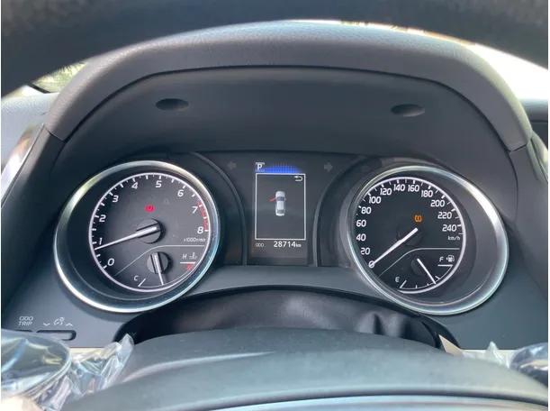 Car image 20