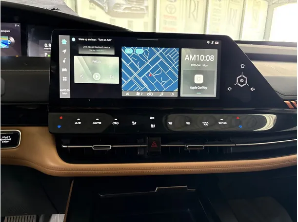 Car image 14