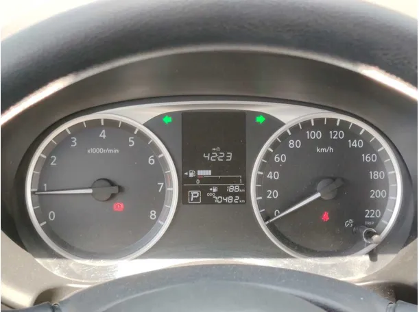 Car image 21