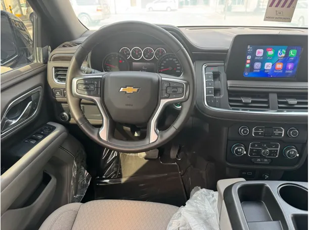 Car image 17