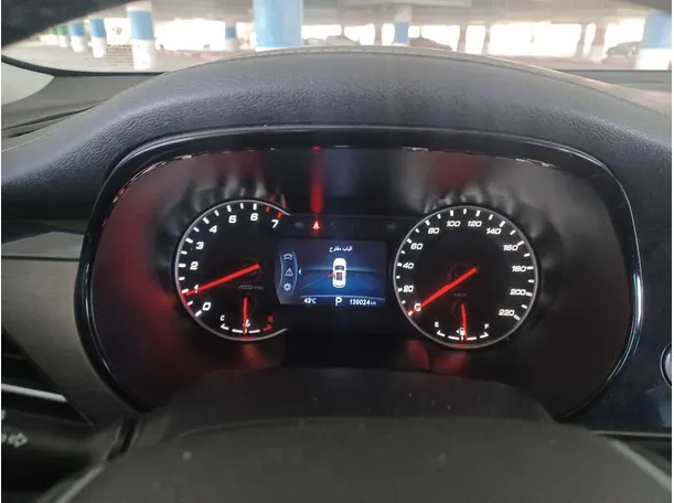 Car image 17