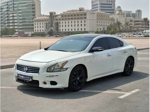 2015 Nissan Maxima in UAE