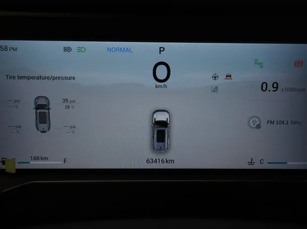 Car image 6
