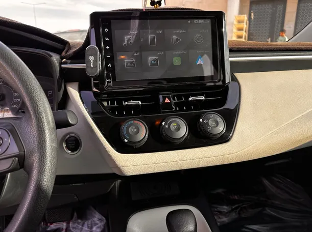 Car image 19