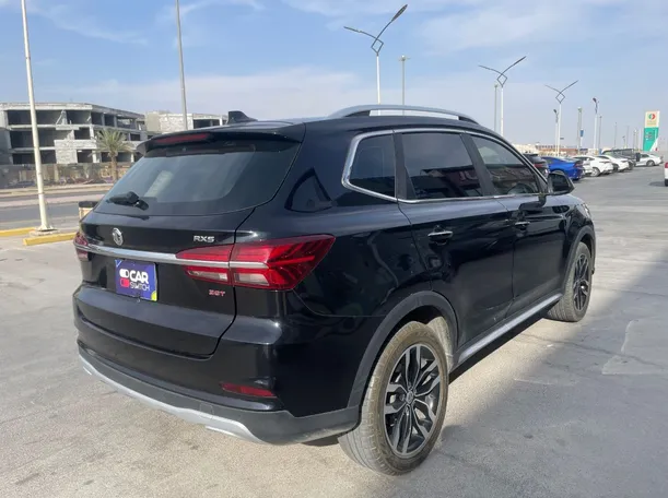Car image 5