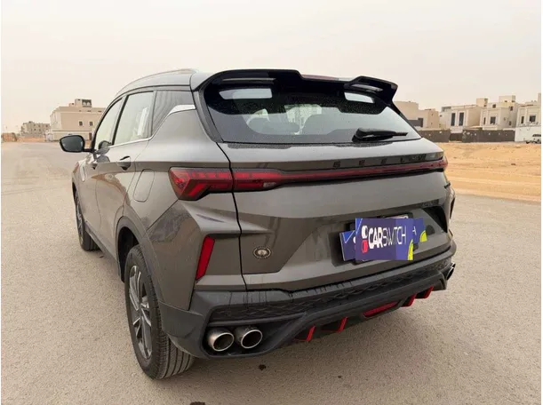 Car image 7
