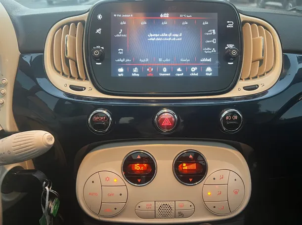 Car image 16
