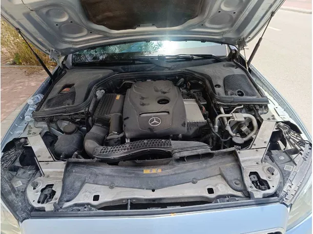 Car image 38