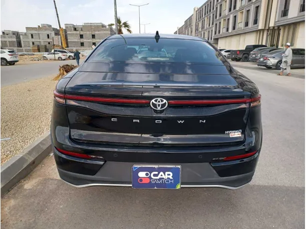Car image 6