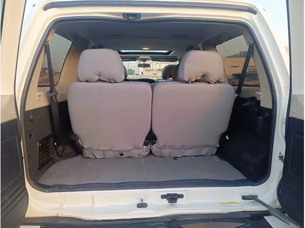 Car image 27