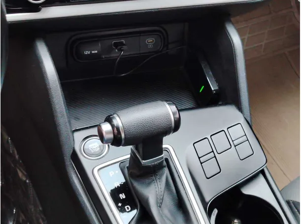 Car image 20
