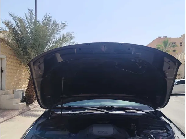 Car image 35