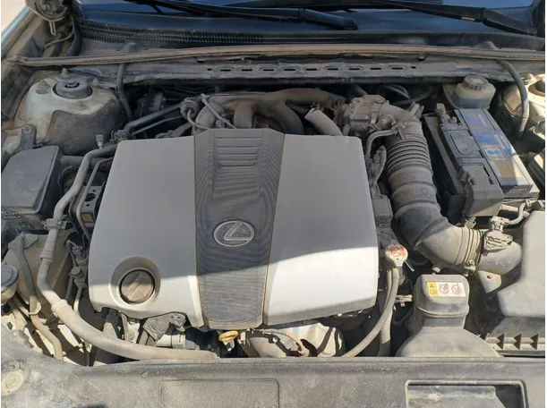 Car image 23