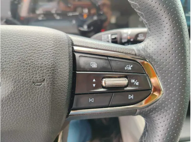 Car image 42