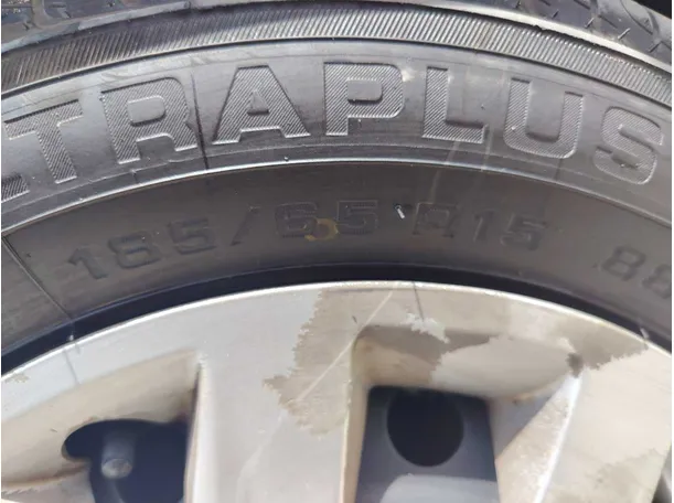 Car image 31
