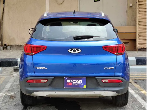 Car image 6