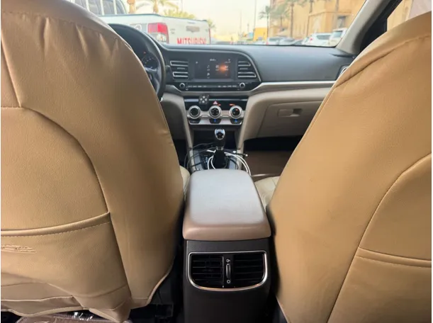 Car image 21