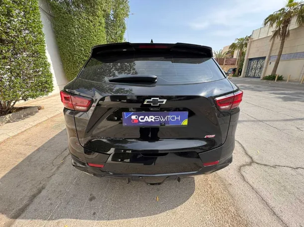 Car image 6