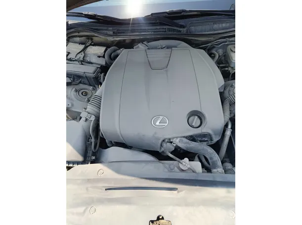 Car image 38