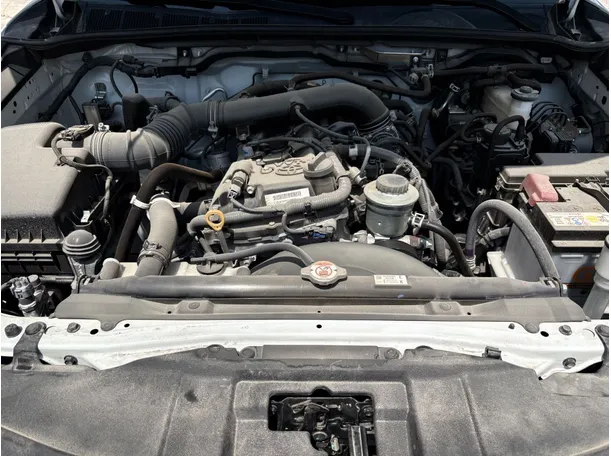 Car image 29