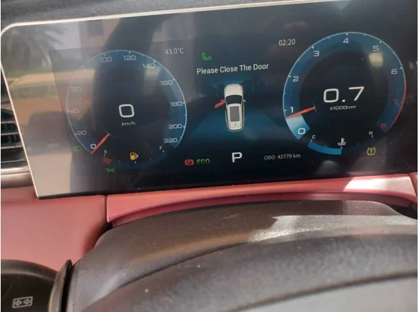 Car image 17
