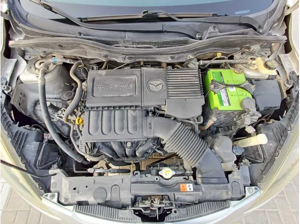 Car image 21